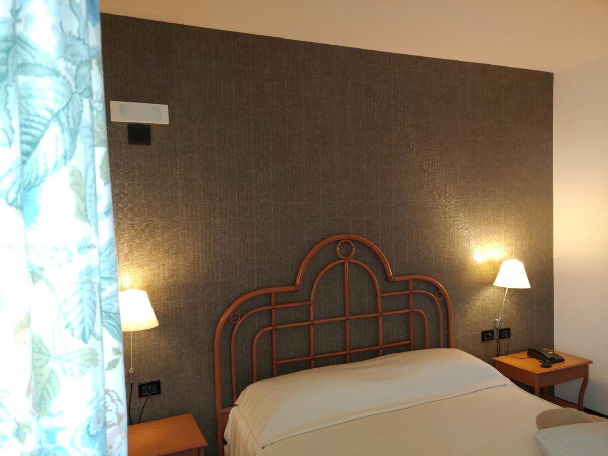 Locanda Del Boscogrande Montegrosso d'Asti Eksteriør billede