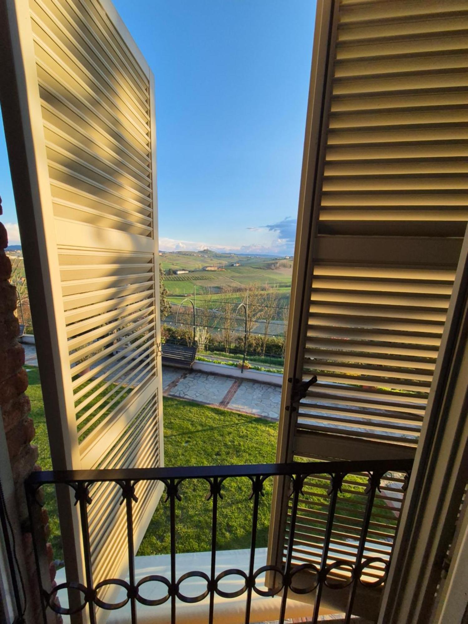 Locanda Del Boscogrande Montegrosso d'Asti Eksteriør billede